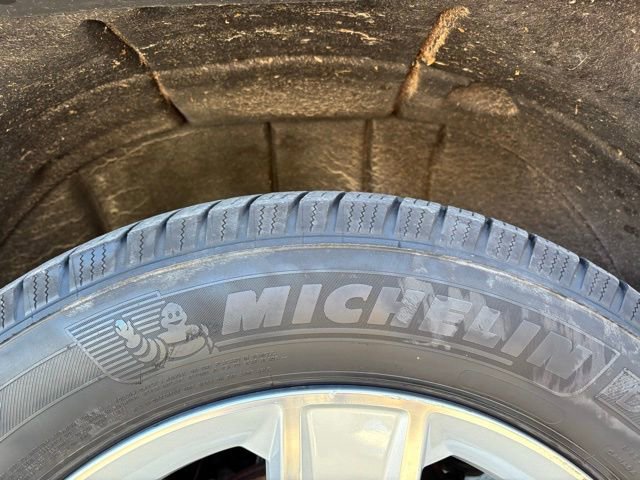 Used 2017 GMC Sierra 1500 4x4 Double Cab w/ Elevation Edition image 12