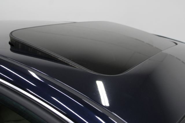 Used 2013 Audi A8 L 3.0T w/ Driver Assistance Pkg image 7