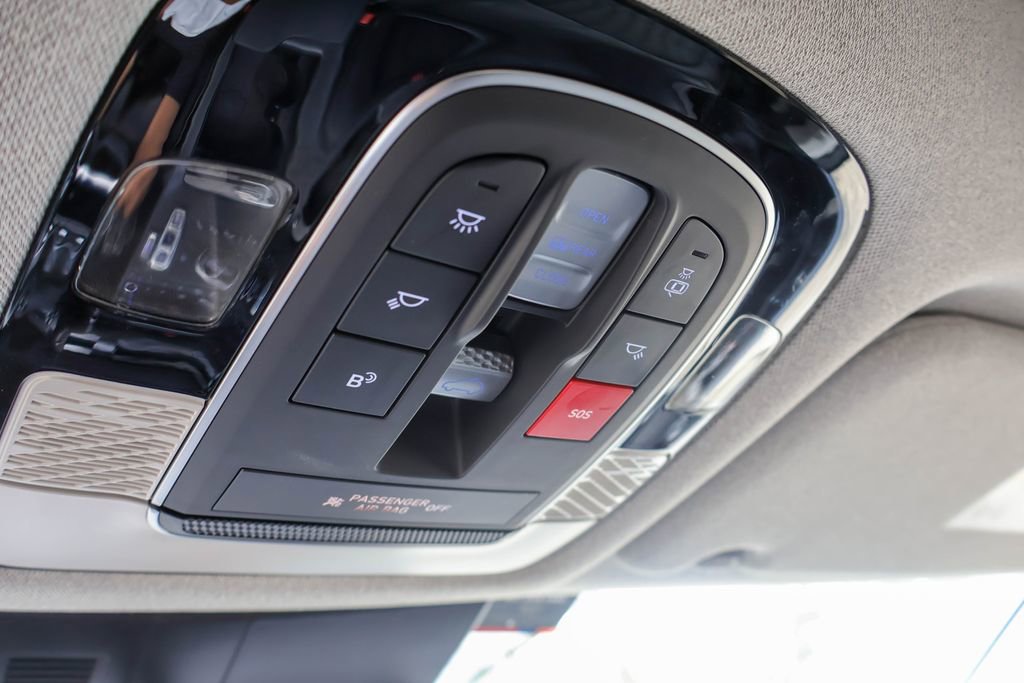 Used 2025 Hyundai Palisade Limited image 21