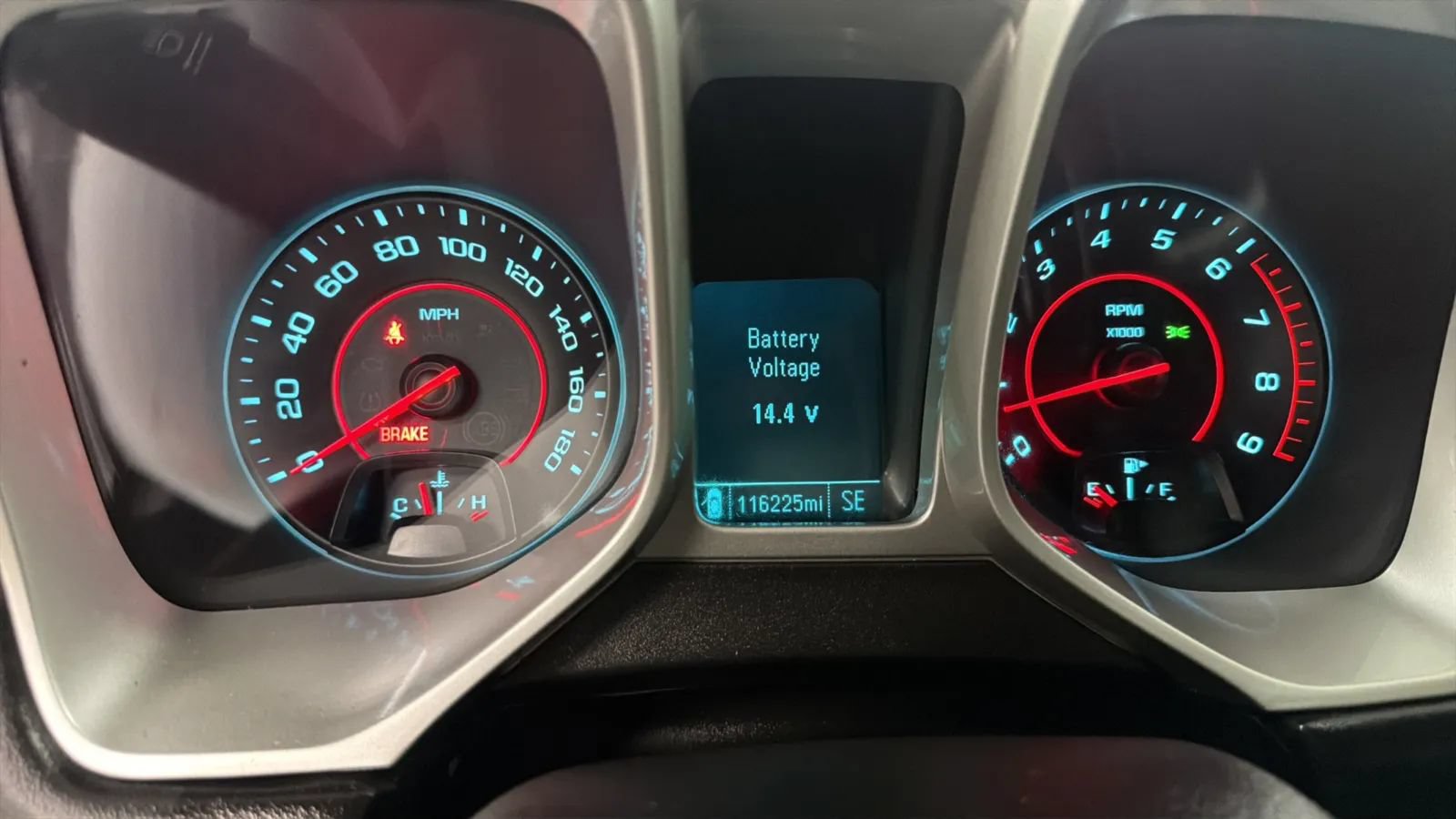 Used 2014 Chevrolet Camaro SS w/ SS Performance Package RWD image 11