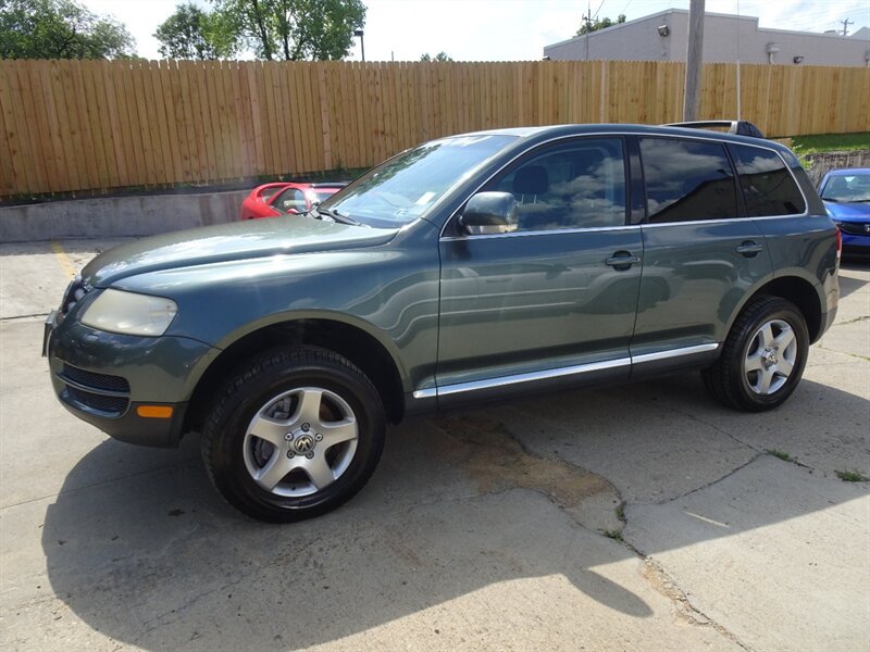 Used 2004 Volkswagen Touareg V6 AWD/4WD image 4