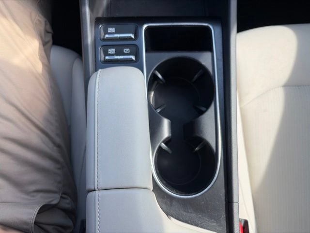 Used 2025 Hyundai Sonata SEL FWD image 22