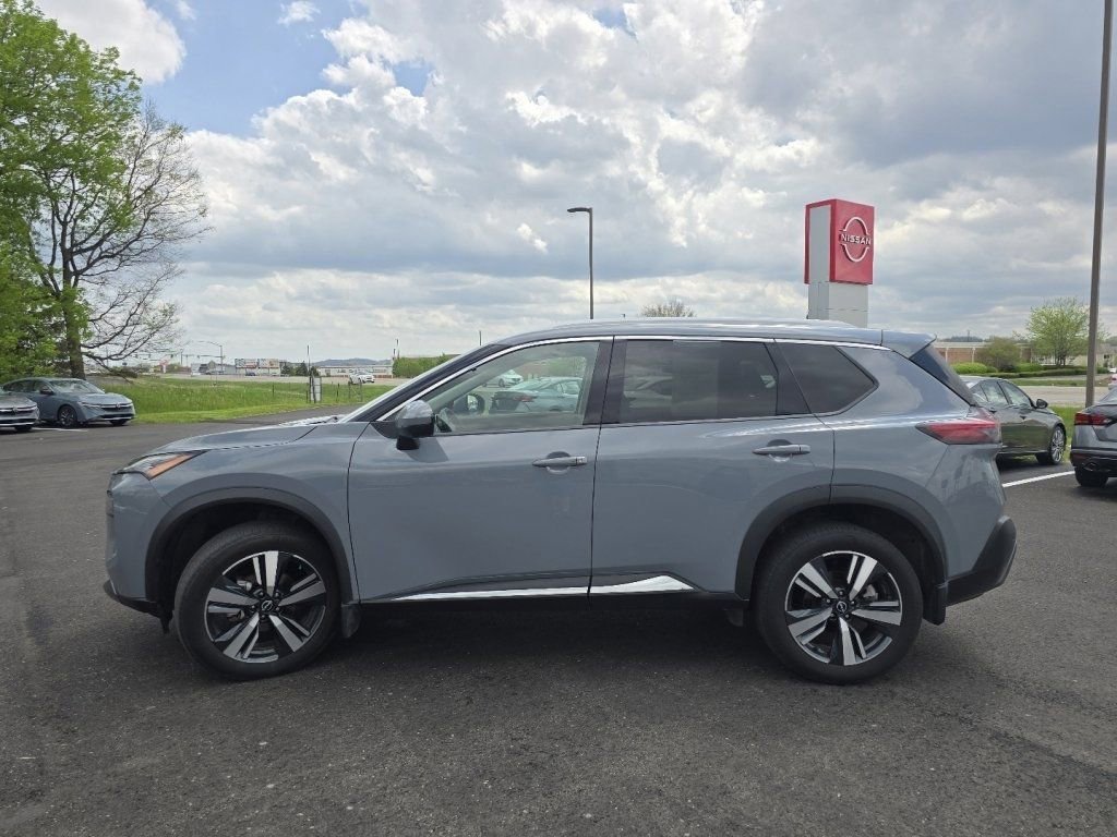 Used 2023 Nissan Rogue SL AWD/4WD image 10