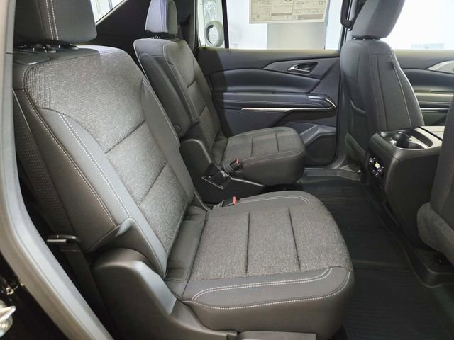 New 2026 Chevrolet Traverse LT w/ Midnight/Sport Edition image 13