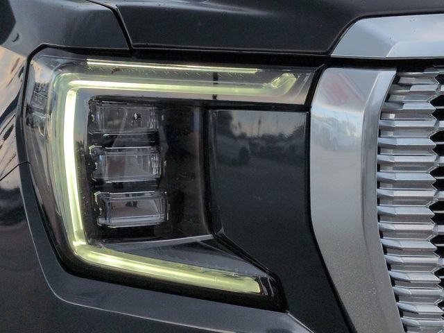 Used 2021 GMC Yukon Denali w/ Denali Ultimate Package RWD image 10