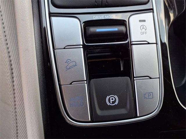 New 2025 Hyundai Tucson SEL image 12