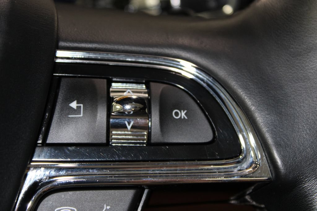 Used 2024 Lincoln Navigator L Reserve AWD/4WD image 48