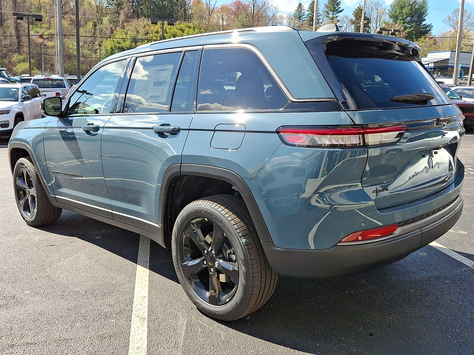 New 2026 Jeep Grand Cherokee Limited image 4