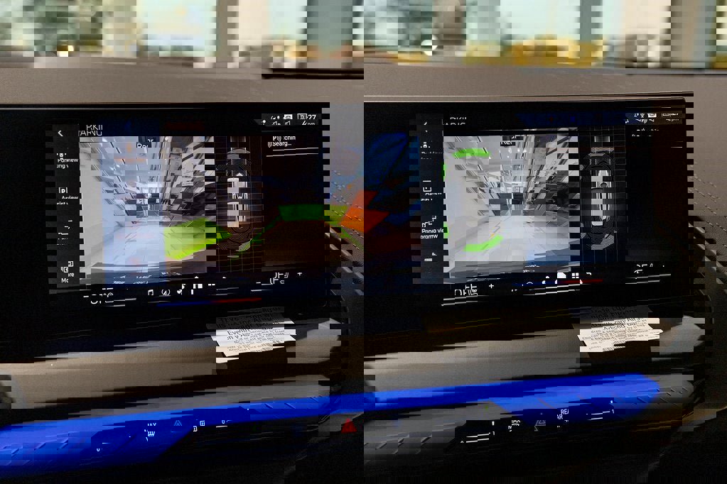 New 2026 BMW X3 xDrive30 w/ Convenience Package image 31