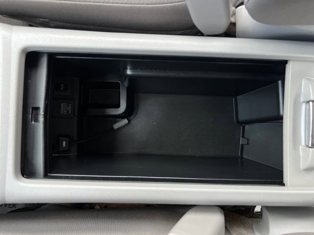 Used 2014 Honda CR-V LX image 26