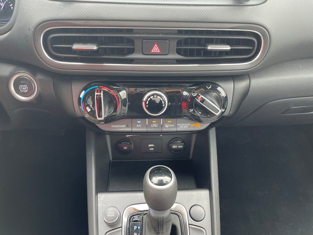 Used 2023 Hyundai Kona SEL image 21