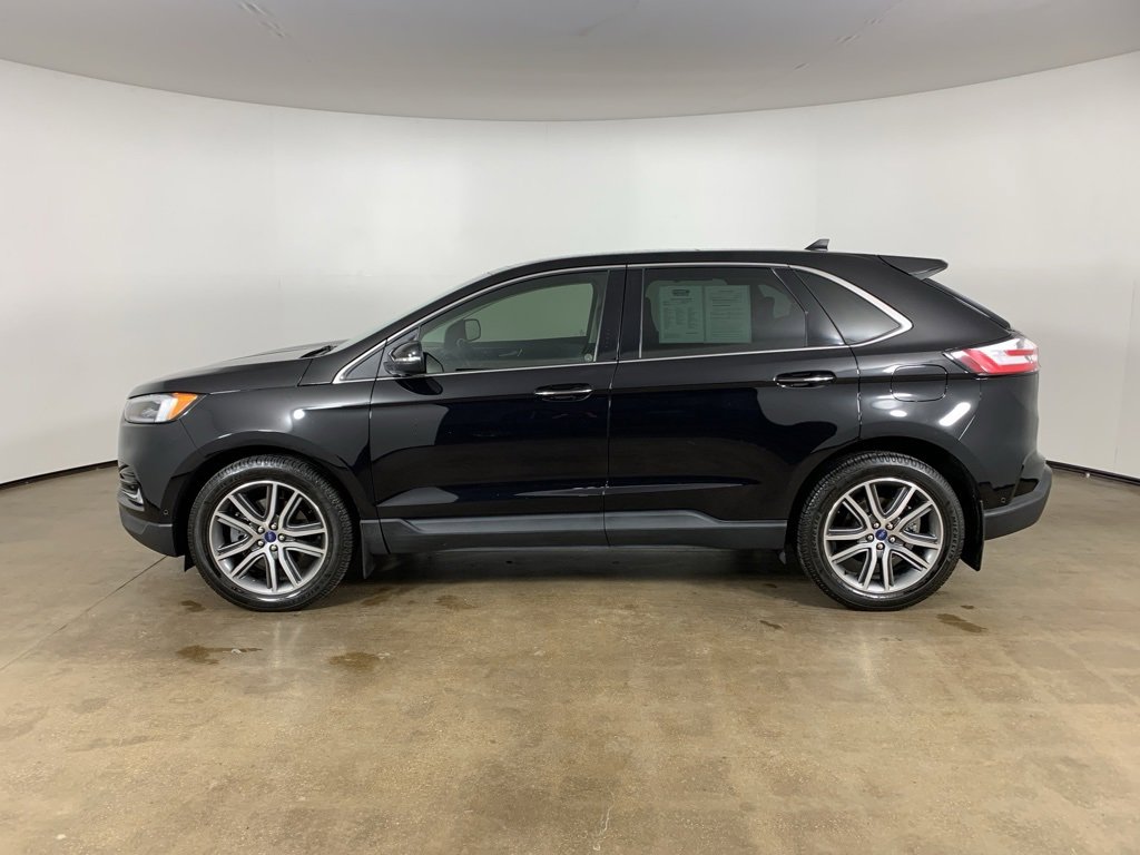 Used 2020 Ford Edge Titanium w/ Equipment Group 301A image 16