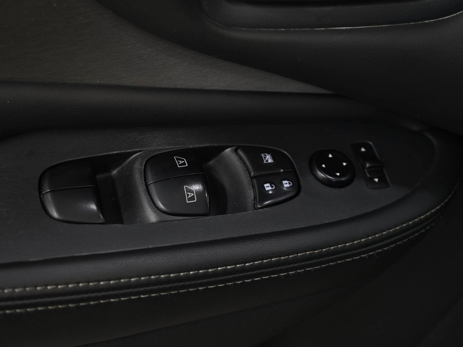 Used 2020 Nissan Murano SV AWD/4WD image 20