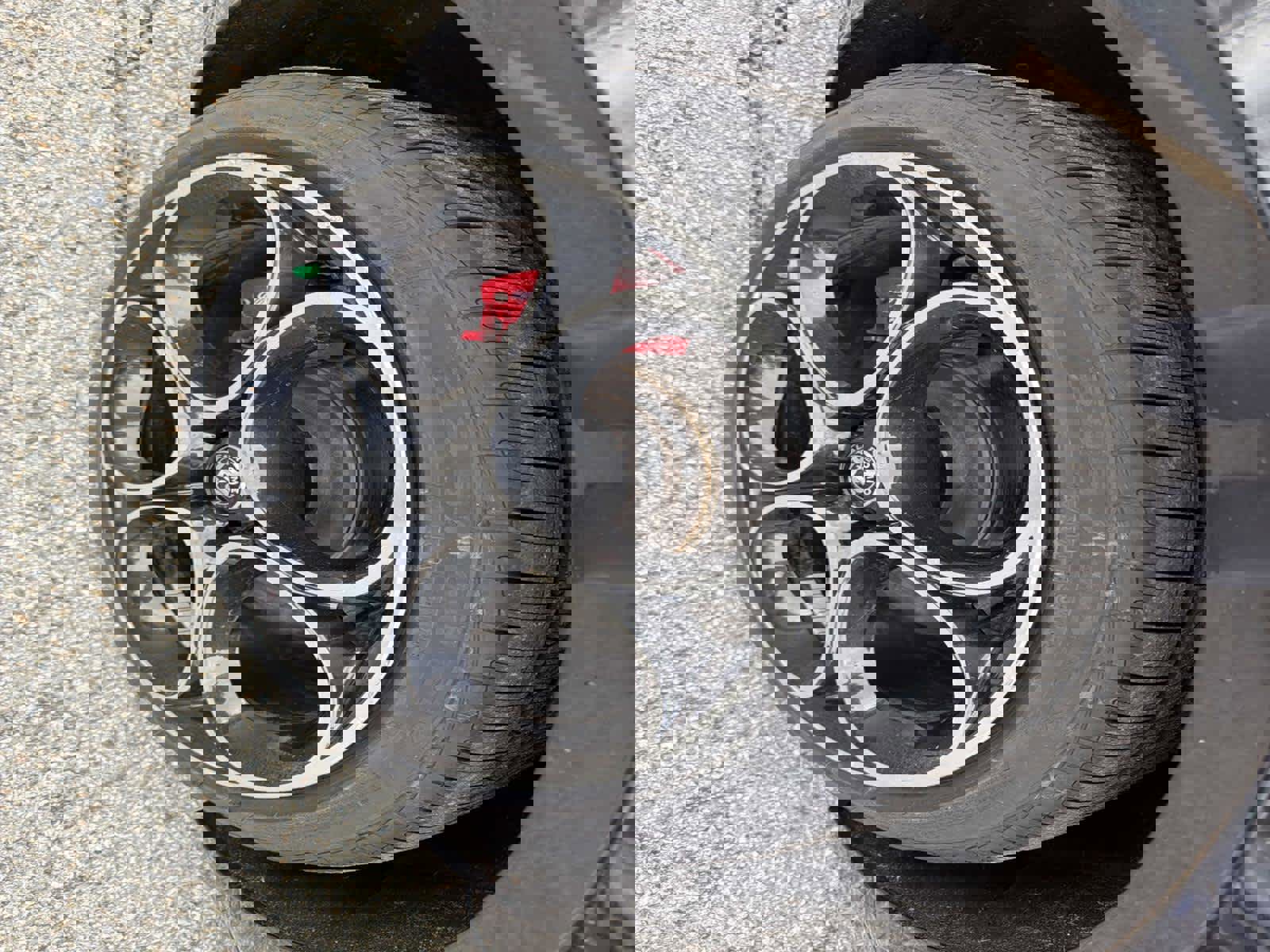 Used 2022 Alfa Romeo Giulia Veloce image 21