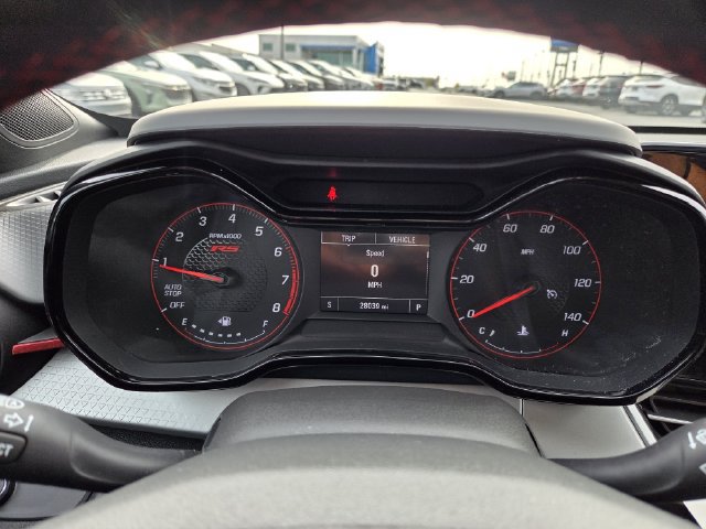 Used 2024 Chevrolet Trax RS w/ Sunroof Package FWD image 23