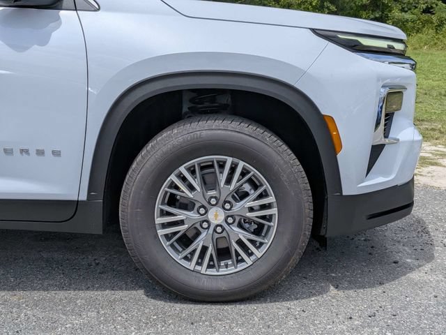 New 2027 Chevrolet Traverse LT w/ Driver Confidence Package FWD image 12