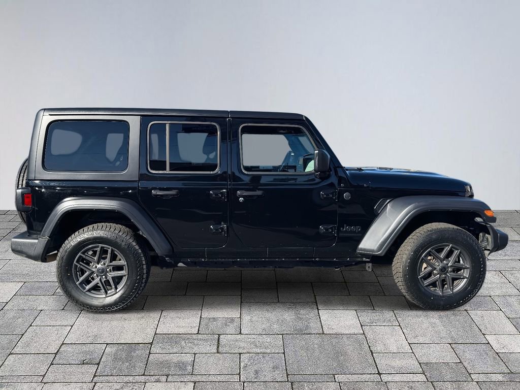 Used 2024 Jeep Wrangler Sport S image 8