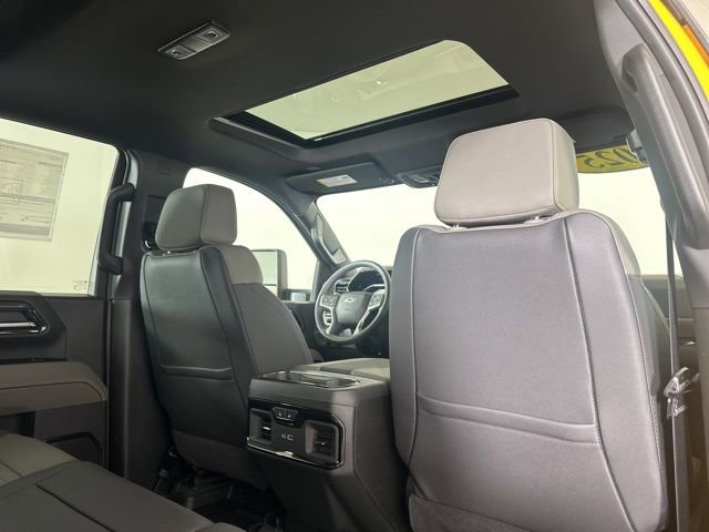 New 2025 Chevrolet Silverado 2500 ZR2 w/ Technology Package image 14