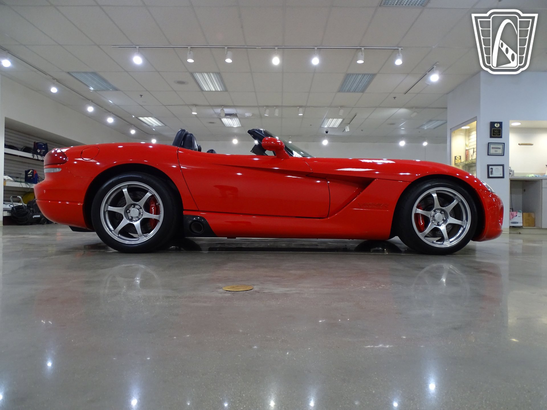 Used 2003 Dodge Viper SRT-10 RWD image 19