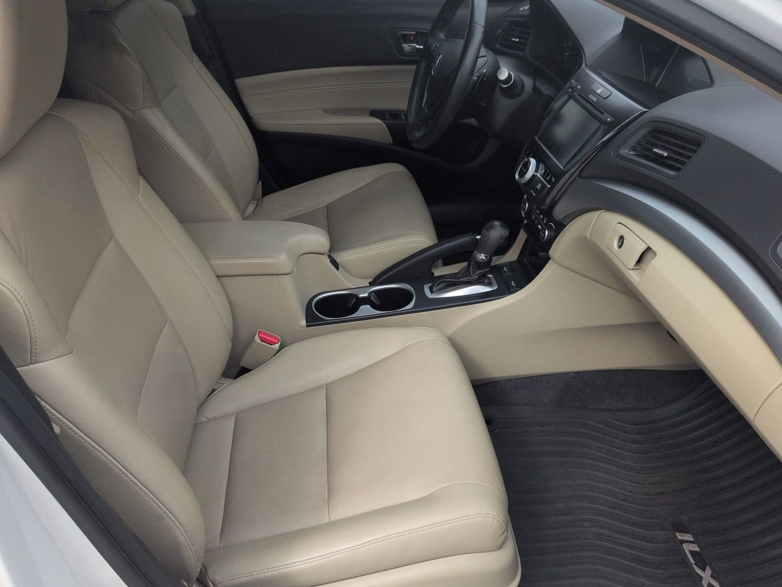 Used 2016 Acura ILX image 25