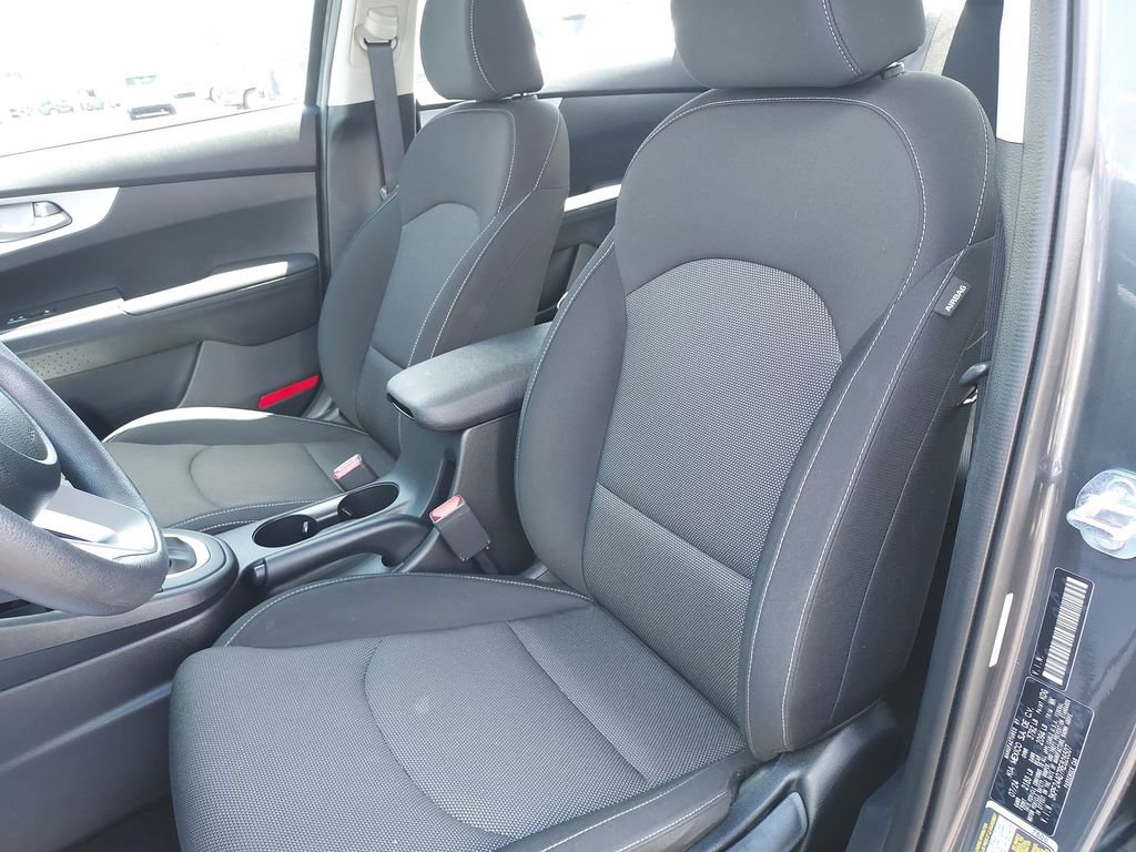 Used 2024 Kia Forte LX FWD image 17