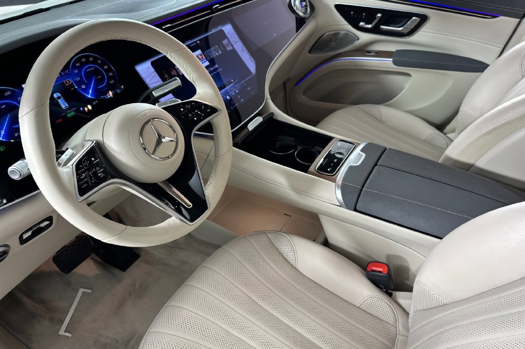 Certified 2024 Mercedes-Benz EQS 450+ 4MATIC SUV image 12