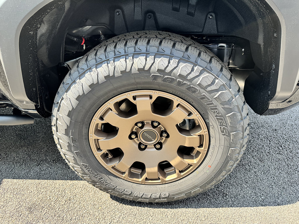 New 2026 Toyota 4Runner Trailhunter AWD/4WD image 25