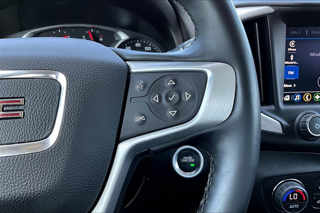 Used 2023 GMC Terrain SLT image 24