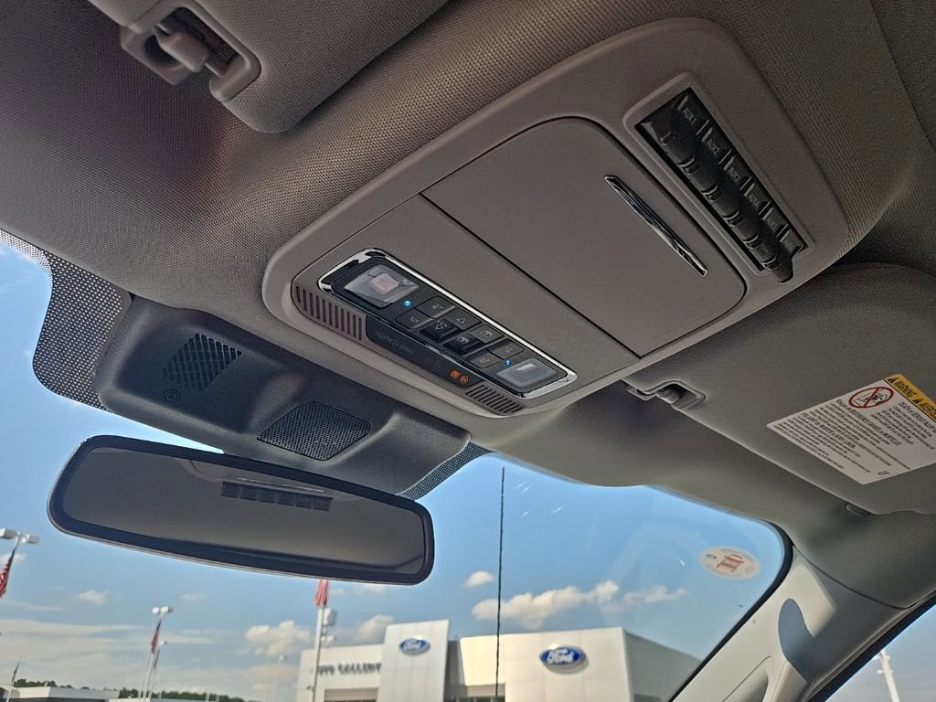 New 2026 Ford F350 Lariat image 17