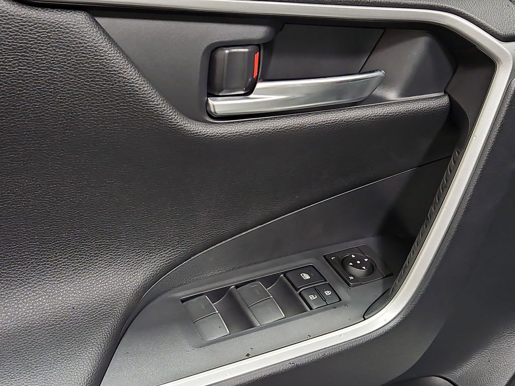 New 2025 Toyota RAV4 XSE image 10