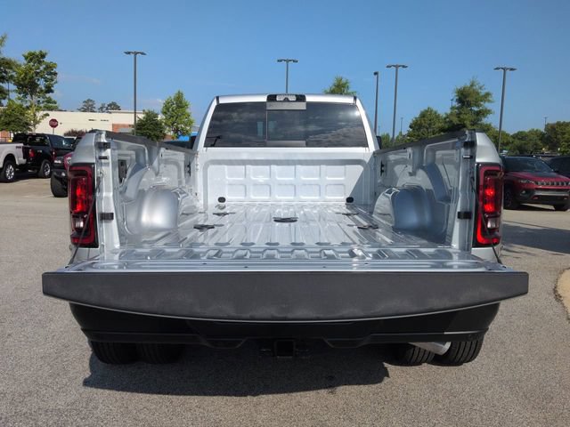 New 2026 RAM 3500 Tradesman AWD/4WD image 13