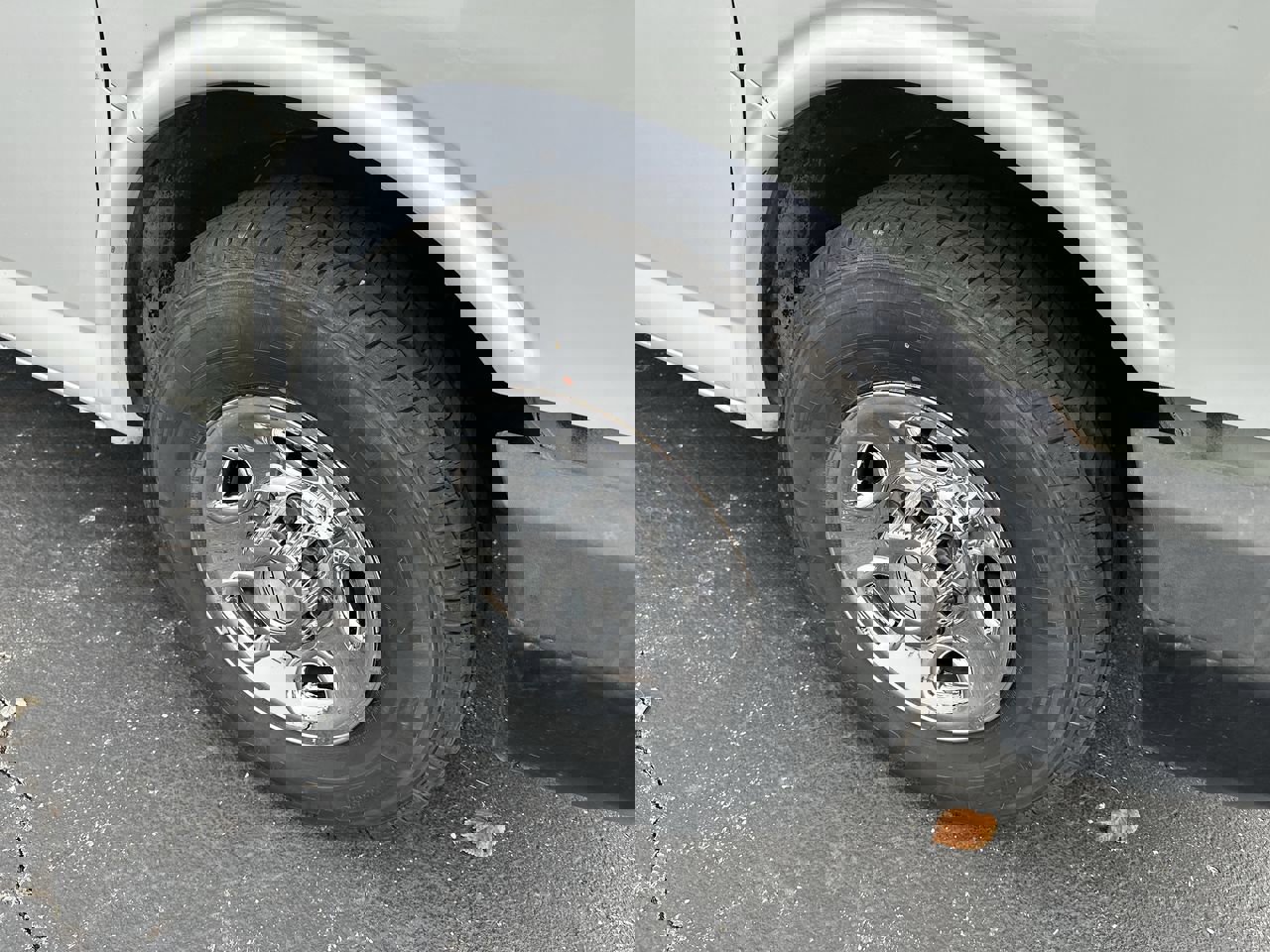 Used 2014 Chevrolet Express 3500 image 10