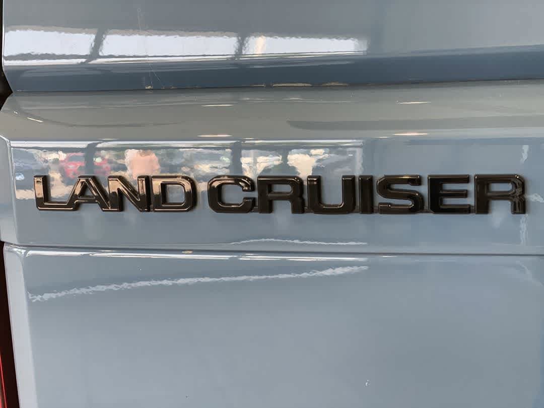 Certified 2024 Toyota Land Cruiser w/ Premium Package AWD/4WD image 11