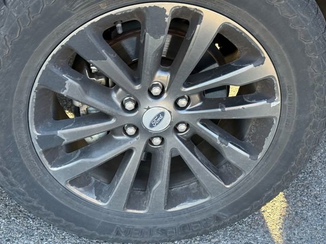 Used 2019 Ford Expedition Max Limited w/ Driver Assistance Package image 15