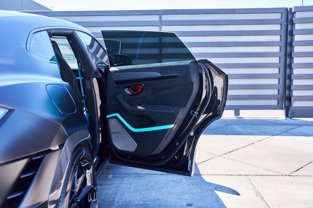 Used 2024 Lamborghini Urus Performante image 34