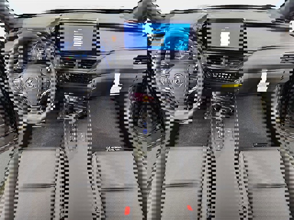 New 2026 Lexus UX 300h AWD image 9