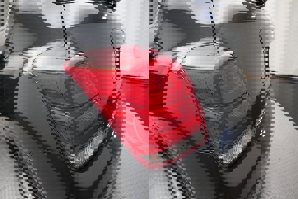 Used 2017 Chevrolet Trax LT w/ Driver Confidence Package image 31