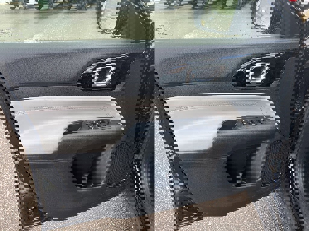 New 2026 Jeep Compass Limited image 18