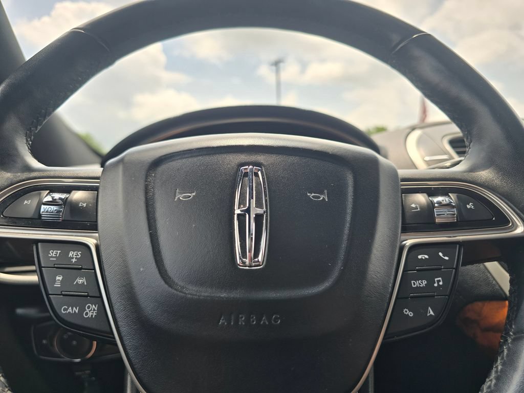 Used 2019 Lincoln Nautilus Reserve w/ Driver Assistance Package AWD/4WD image 21