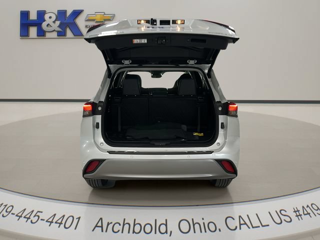 Used 2026 Toyota Highlander Platinum AWD/4WD image 33