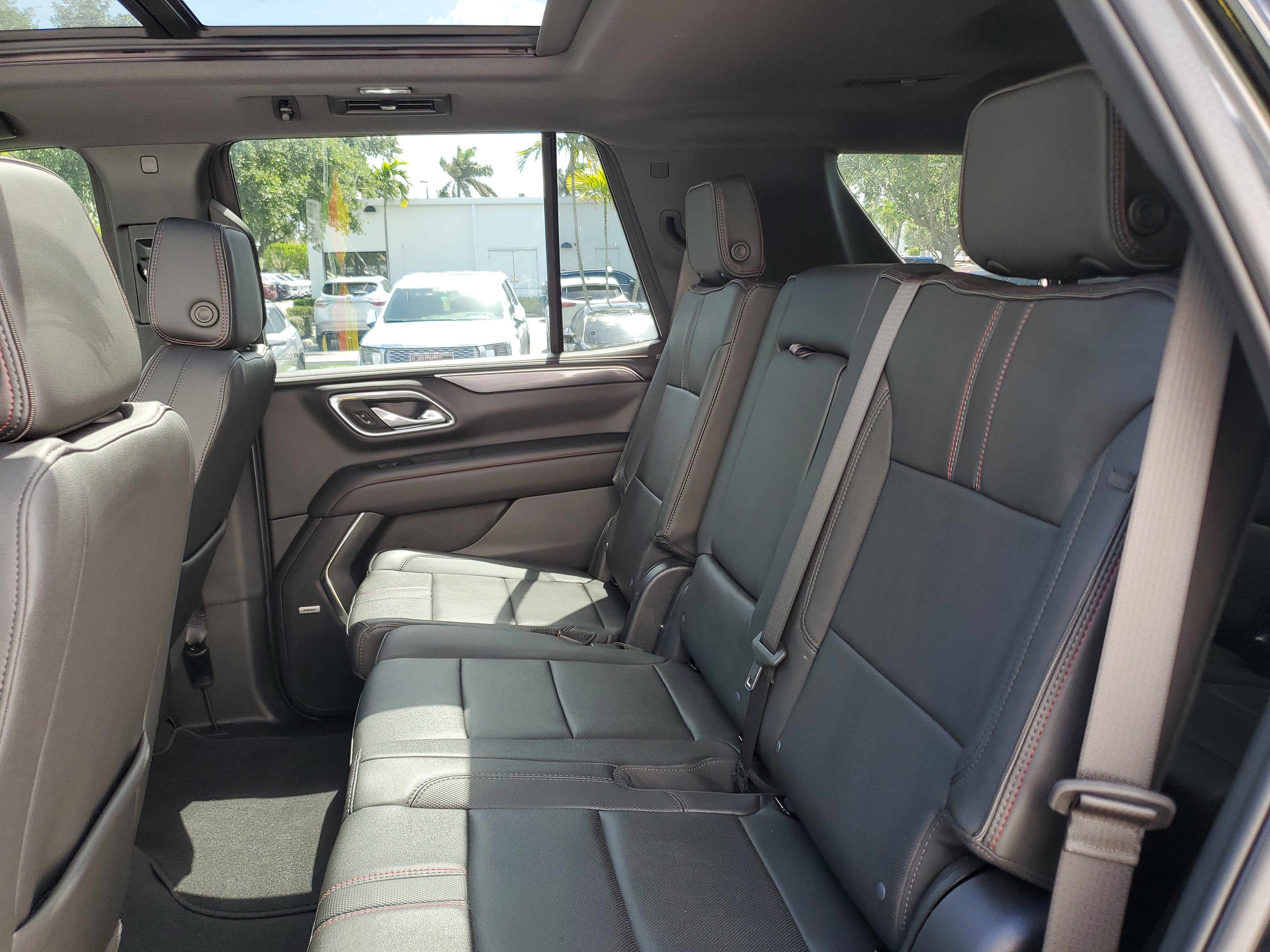 Used 2024 Chevrolet Tahoe RST RWD image 12
