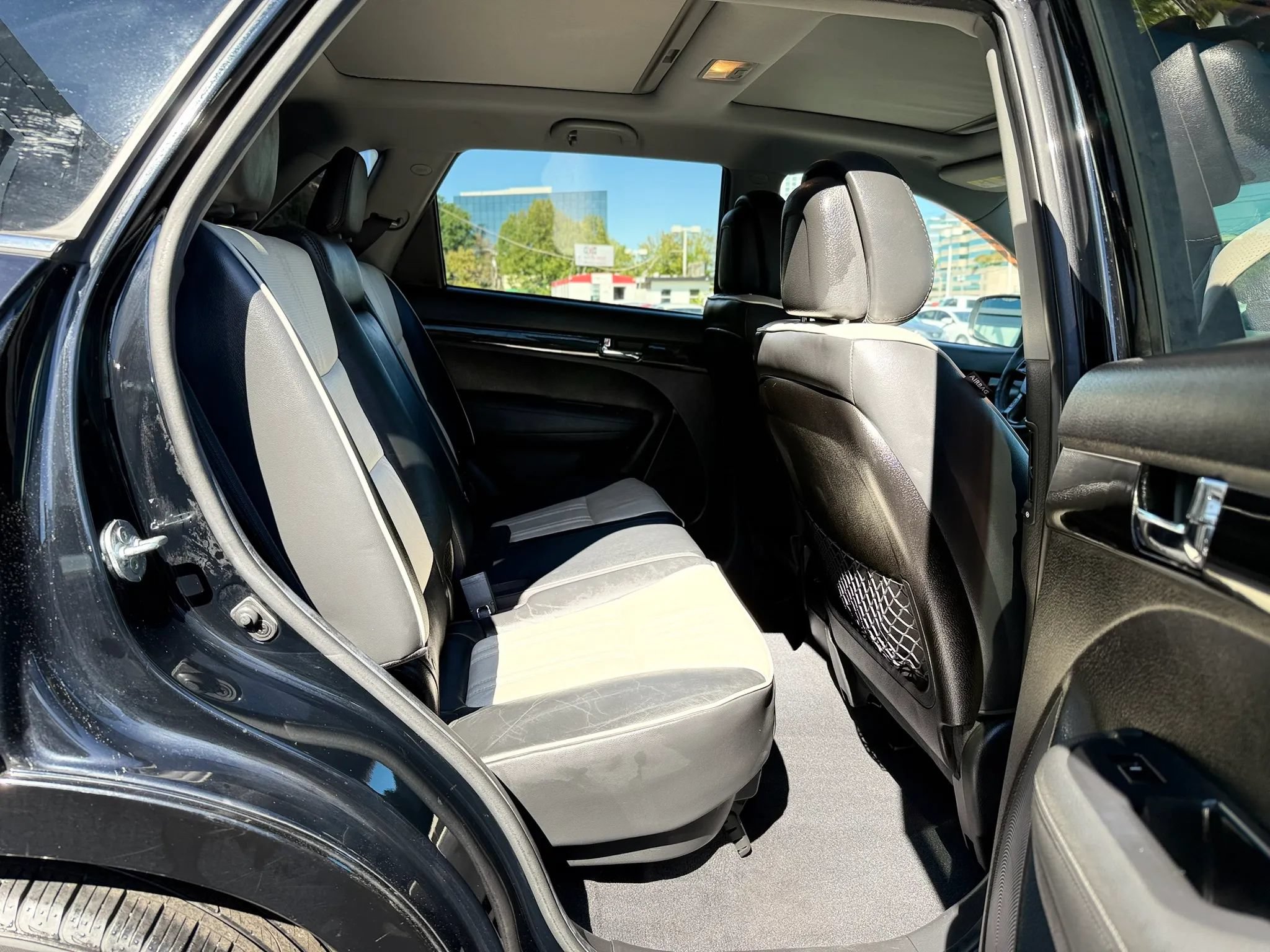 Used 2013 Kia Sorento SX w/ SX Premium Pkg AWD/4WD image 31