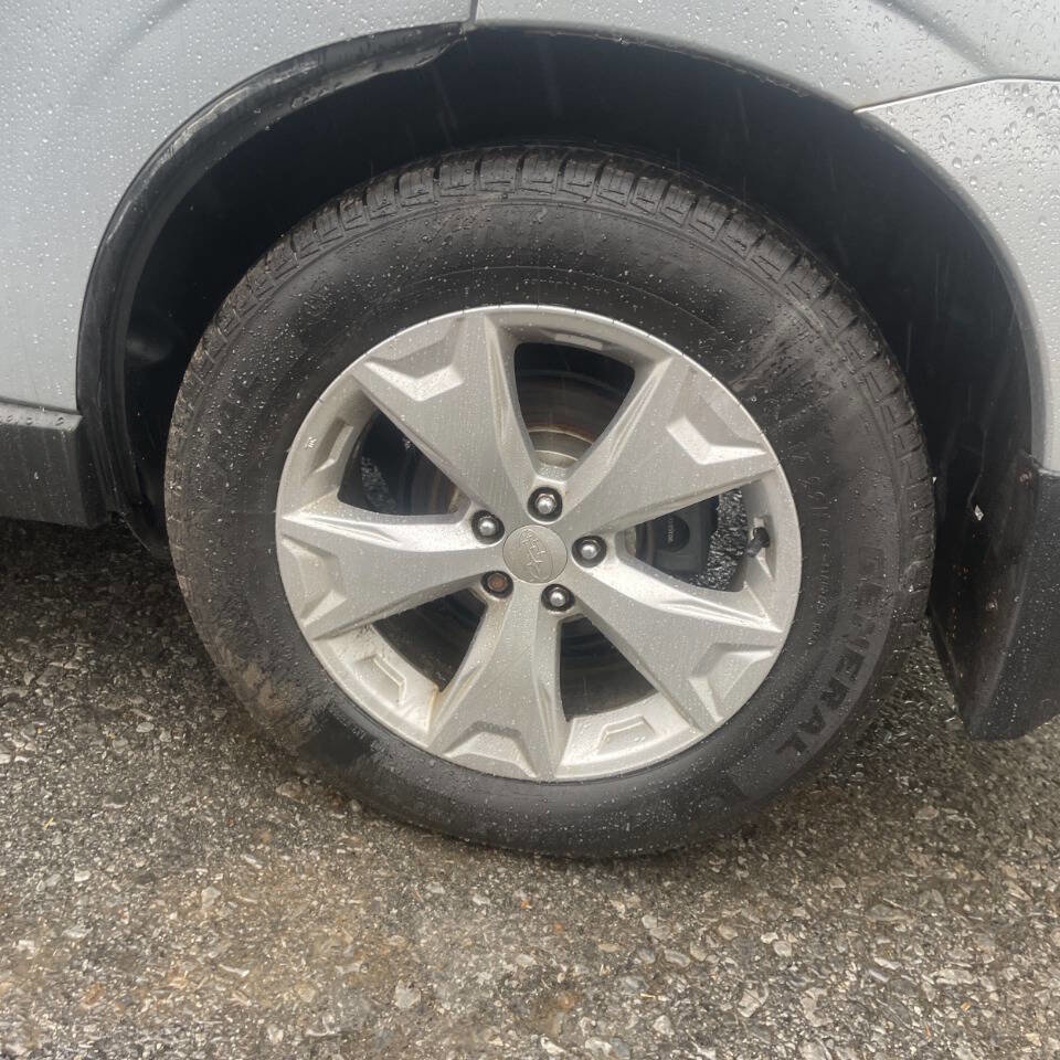 Used 2014 Subaru Forester 2.5i Touring image 14