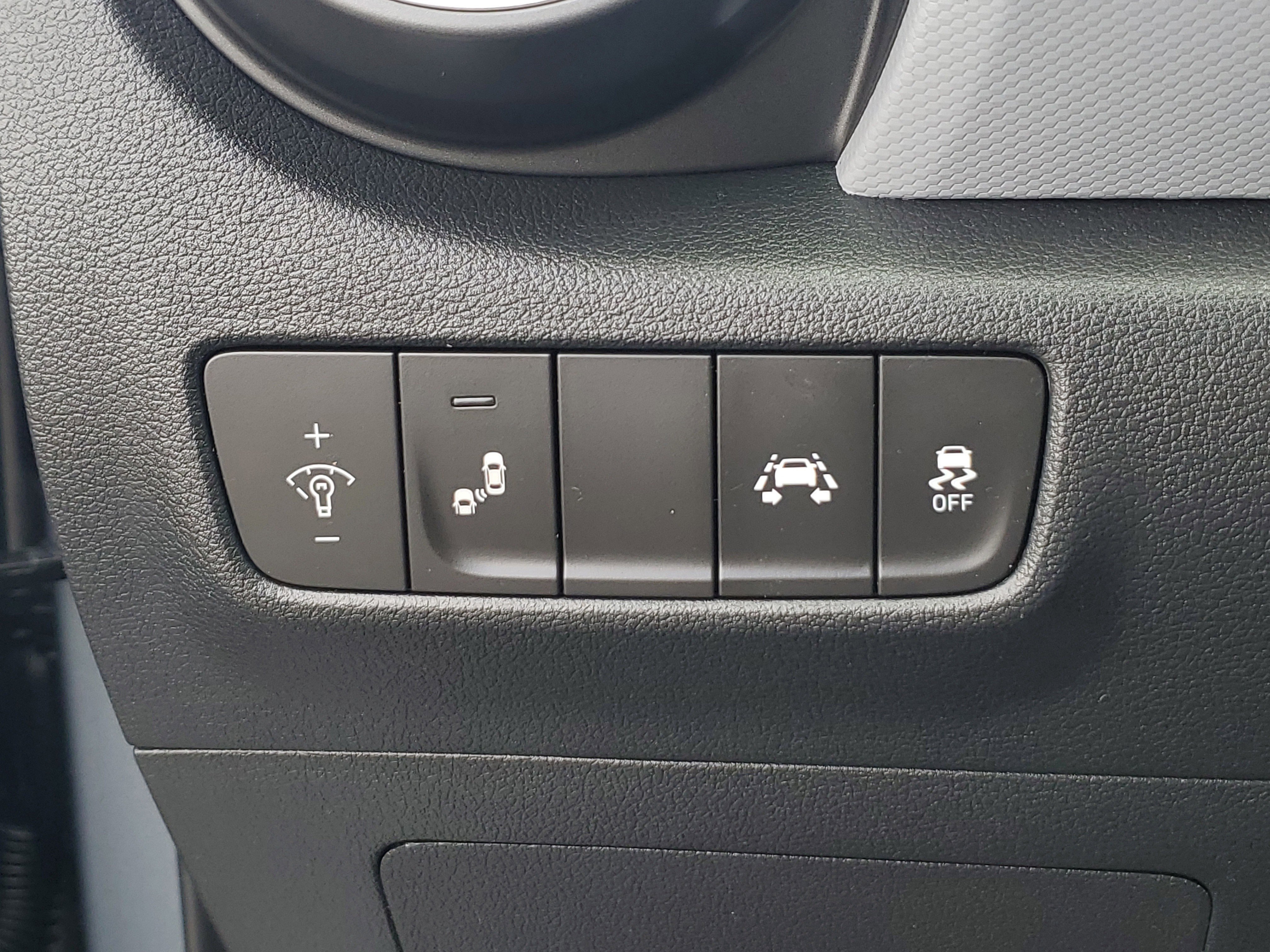 Used 2021 Hyundai Kona SEL image 14