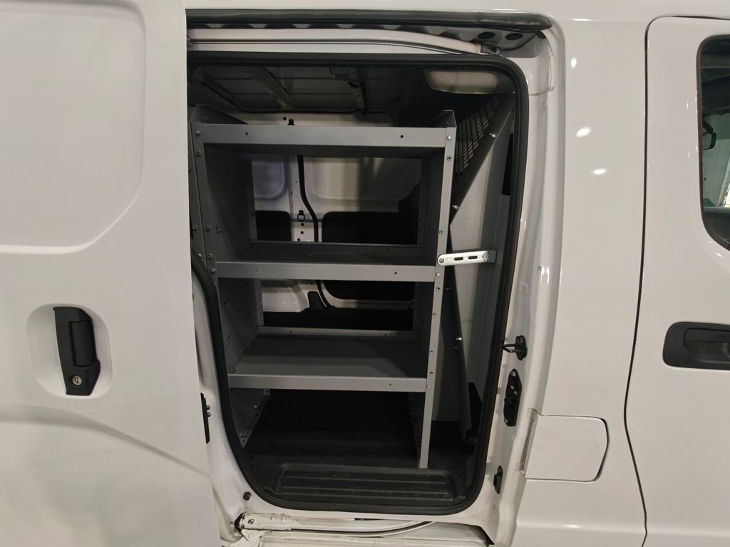 Used 2020 Nissan NV200 SV w/ Back Door Glass Package image 18