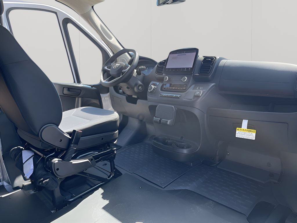 New 2025 RAM ProMaster 3500 FWD image 17