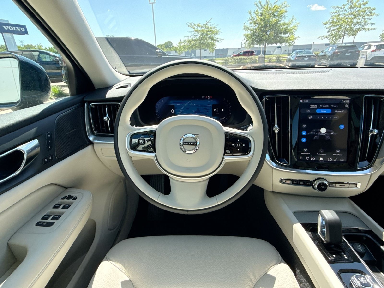 New 2026 Volvo V60 B5 Cross Country Plus w/ Climate Package AWD/4WD image 16