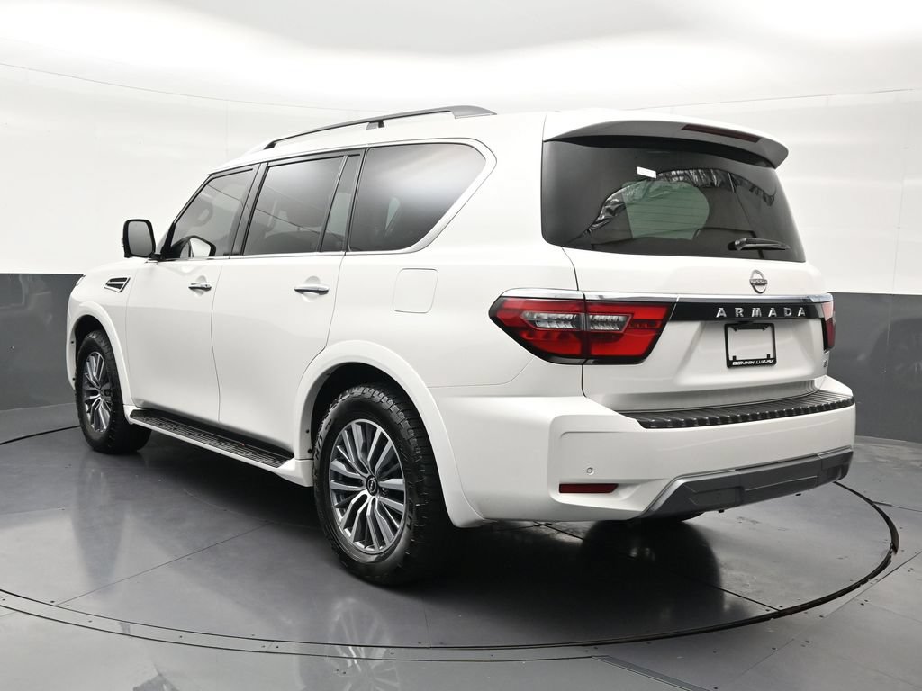 Used 2023 Nissan Armada SL AWD/4WD image 3