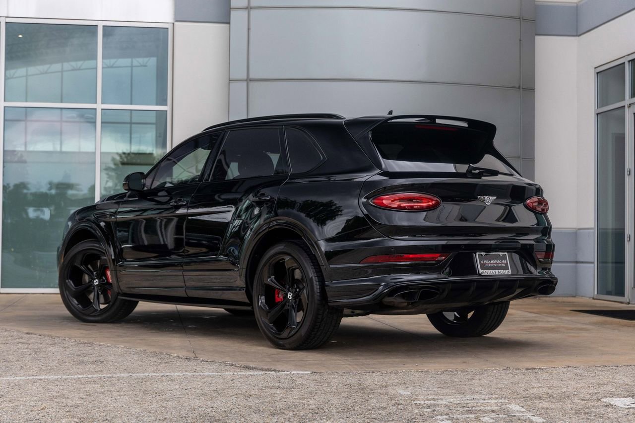 Certified 2024 Bentley Bentayga AWD/4WD image 3