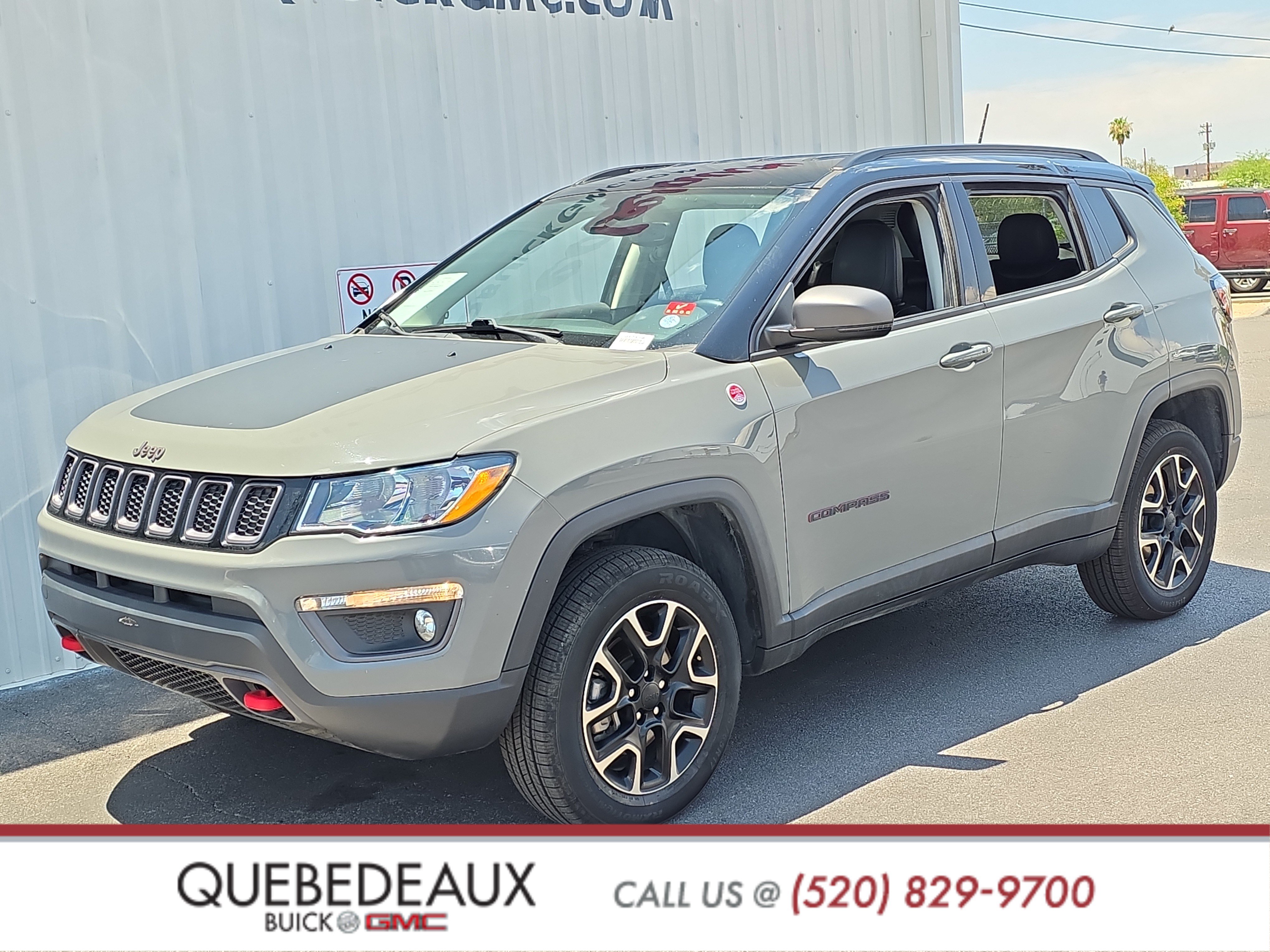 Used 2021 Jeep Compass Trailhawk AWD/4WD image 3